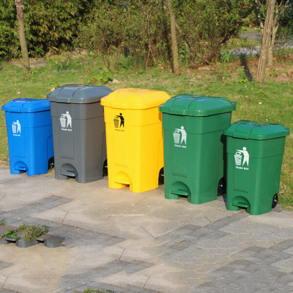 70L outdoor wheelie bin with foot