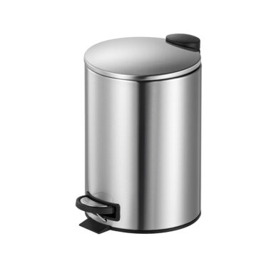 Stainless steel pedal bin with bamboo lid 
