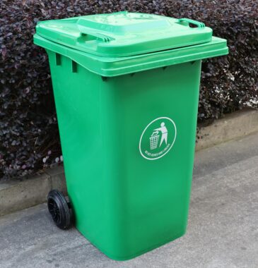 240L yellow hospital medical waste bin