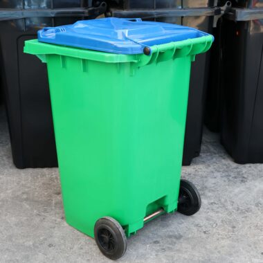 outdoor wheelie garbage bin