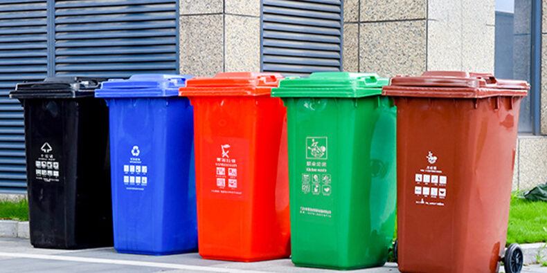 1100L plastic wheelie bins for recycling