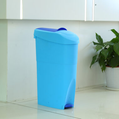 Slim 19 liter sanitary hygiene bin